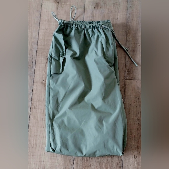 NWOT Anine Bing Sport Women's Green Reid Cargo Pant Size M - Picture 8 of 10